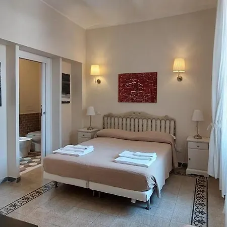 בית הארחה Residenza Maritti Contemporarysuite