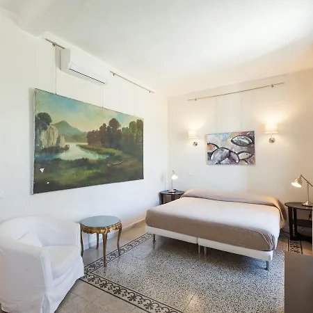 בית הארחה Residenza Maritti Contemporarysuite 2*