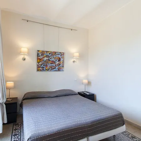 Residenza Maritti Contemporarysuite בית הארחה