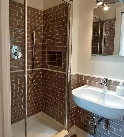Residenza Maritti Contemporarysuite - 2*