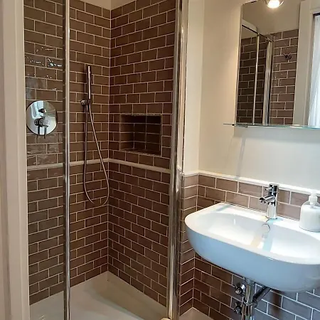 Residenza Maritti Contemporarysuite - Rome